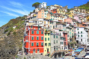 The colorful sea village of Riomaggiore, Cinque Terre, UNESCO World Heritage Site, Liguria, Italy, Europe