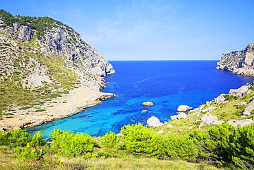 View of Cala Figuera, Mallorca (Majorca), Balearic Islands, Spain, Mediterranean, Europe