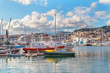 Porto Antico (Old Port), Genoa, Liguria, Italy, Europe