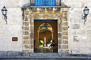 Entrance of the Casa del Conde de Casa Bayona (House of the Count of the House of Bayona) dated 1720, now the Museum of Colonial Art, Plaza de la Catedral, Old Havana (Habana Vieja), Havana, Cuba, West Indies, Central America