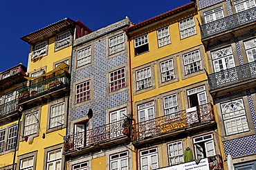 Riverside quarter of Ribeira, Oporto, Portugal, Europe