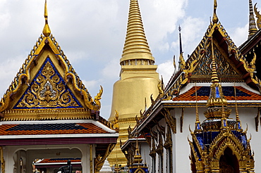 The Temple of the Emerald Buddha, Grand Palace, Bangkok, Thailand, Southeast Asia, Asia