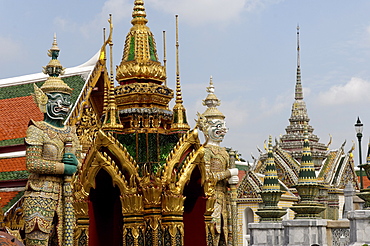 The Temple of the Emerald Buddha, Grand Palace, Bangkok, Thailand, Southeast Asia, Asia