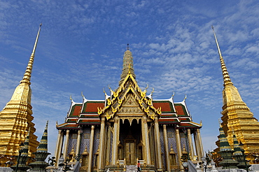 The Temple of the Emerald Buddha, Grand Palace, Bangkok, Thailand, Southeast Asia, Asia