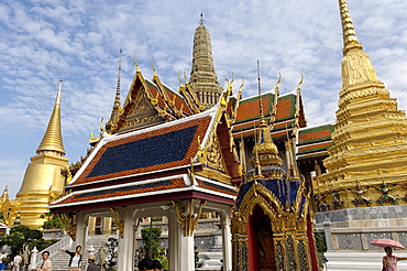 The Temple of the Emerald Buddha, Grand Palace, Bangkok, Thailand, Southeast Asia, Asia