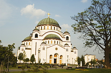 St. Sava Orthodox Church, dating from 1935, biggest Orthodox Church in the world, Belgrade, Serbia, Europe