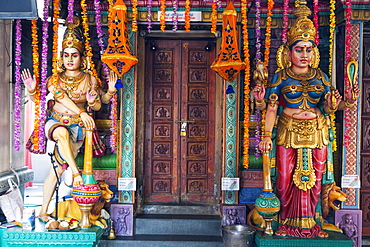 Sri Vadapathira Kaliamman Hindu Temple, Little India, Singapore, Southeast Asia, Asia