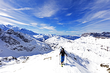 Ski touring on Mont Buet, Chamonix, Rhone Alpes, Haute Savoie, French Alps, France, Europe