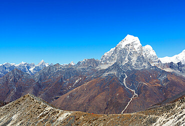 Tent pitched on Ama Dablam with Tobuche, 6495m, Sagarmatha National Park, UNESCO World Heritage Site, Khumbu Valley, Nepal, Himalayas, Asia