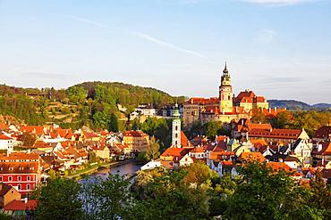 Cesky Krumlov Castle dating back to 1240, Cesky Krumlov, UNESCO World Heritage Site, South Bohemia, Czech Republic, Europe