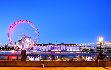 The London Eye, a ferris wheel on the South Bank of the River Thames, London, England, United Kingdom, Europe