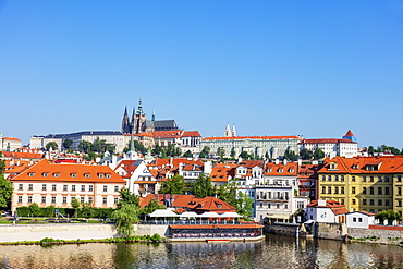 Prague Castle and St. Vitus Cathedral, Prague, UNESCO World Heritage Site, Bohemia, Czech Republic, Europe