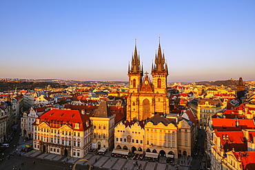 Old Town Square, Our Lady before Tyn church, UNESCO World Heritage Site, Prague, Czech Republic, Europe