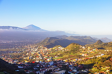 Pico del Teide, 3718m, highest mountain in Spain, Teide National Park, UNESCO World Heritage Site, Tenerife, Canary Islands, Spain, Atlantic, Europe