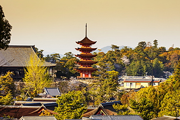 Komyoin five story pagoda, UNESCO World Heritage Site, Miyajima Island, Hiroshima Prefecture, Honshu, Japan, Asia