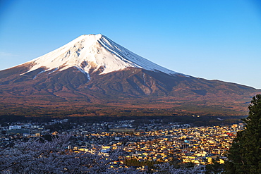 Mount Fuji, 3776m, UNESCO World Heritage Site, Yamanashi Prefecture, Honshu, Japan, Asia