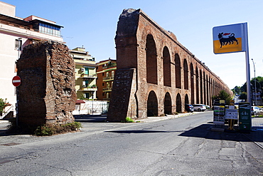 The eleventh aqueduct in Rome built by Emperor Alessandro Severo in 226 BC, Rome, Lazio, Italy, Europe