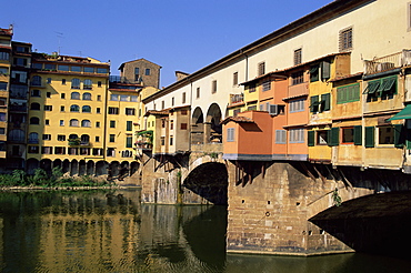 Ponte Vecchio over the Arno River, Florence, UNESCO World Heritage site, Tuscany, Italy, Europe