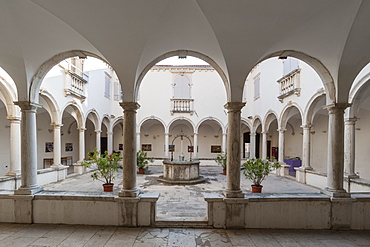 Cloister of the Church of Saint Francis, Piran, Slovenia, Europe