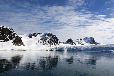 Fuglefjorden, Spitsbergen, Svalbard Islands, Arctic, Norway, Europe