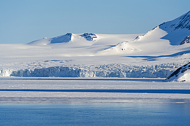 Brepollen, Spitsbergen, Svalbard Islands, Norway.