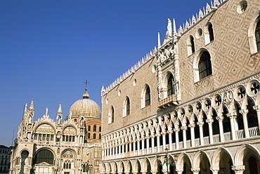 San Marco basilica (St. Mark's Christian basilica) and Palazzo Ducale (Doge's palace), Venice, UNESCO World Heritage Site, Veneto, Italy, Europe