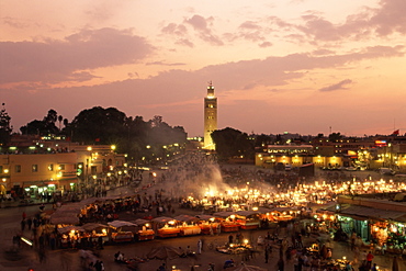 Place Jemaa El Fna (Djemaa El Fna), Marrakesh (Marrakech), Morocco, North Africa, Africa