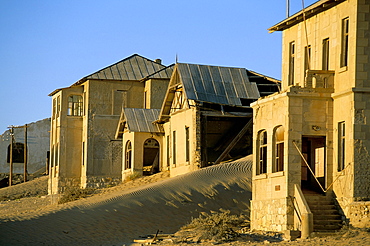 Diamond mining ghost town, Kolmanskop, Namib Desert, Luderitz, Namibia, Africa