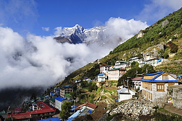 Namche Bazaar, Sagarmatha National Park, UNESCO World Heritage Site, Solukhumbu District, Sagarmatha, Eastern Region (Purwanchal), Nepal, Asia