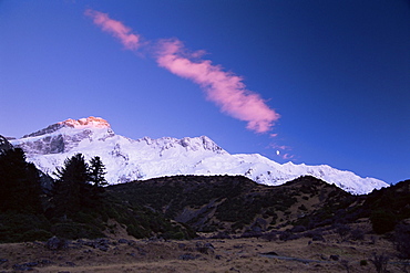 Mount Sefton, Mount Cook National Park, Hooker Valley, Southern Alps, South Island, New Zealand, Pacific