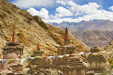 Chortens, Hemis gompa (monastery), Hemis, Ladakh, Indian Himalayas, India, Asia