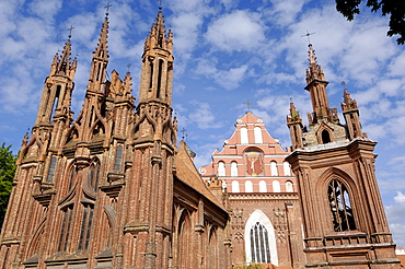 St. Anne's and Bernardine churches, Vilnius, UNESCO World Heritage Site, Lithuania, Baltic States, Europe