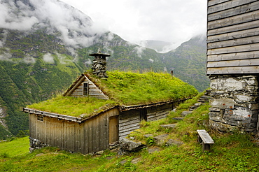 Hiking along Geirangerfjorden, near Skagefla, Geiranger, UNESCO World Heritage Site, More og Romsdal, Norway, Scandinavia, Europe