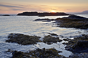 Sunset over the ocean, Pacific Rim National Park Reserve, British Columbia, Canada, North America