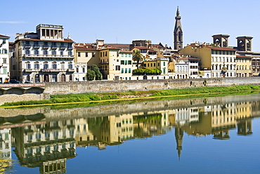 Lungarno delle Grazie and Arno river, UNESCO World Heritage Site, Florence, Tuscany, Italy, Europe