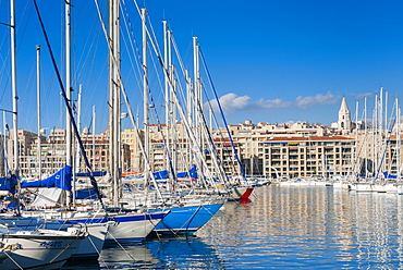 View across the Vieux Port, Marseille, Bouches-du-Rhone, Provence-Alpes-Cote-d'Azur, France, Mediterranean, Europe