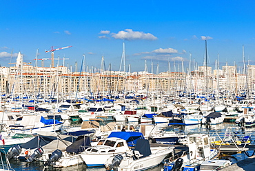 View across the Vieux Port, Marseille, Bouches-du-Rhone, Provence-Alpes-Cote-d'Azur, France, Mediterranean, Europe