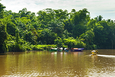 Sarawak River (Sungai Sarawak), Kuching, Sarawak, Malaysian Borneo, Malaysia, Southeast Asia, Asia,