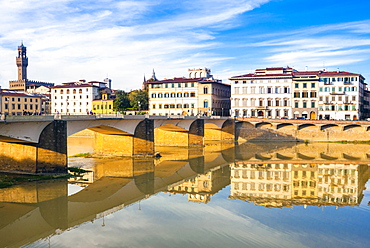 Ponte alle Grazie over the River Arno, Florence (Firenze), UNESCO World Heritage Site, Tuscany, Italy, Europe