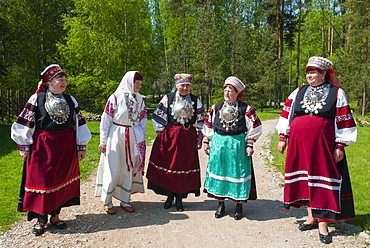 Seto women in traditional costume, Seto Farm Museum, Varska, Estonia, Baltic States, Europe