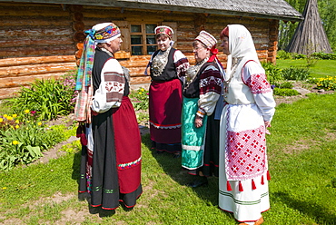 Seto women in traditional costume, Seto Farm Museum, Varska, Estonia, Baltic States, Europe