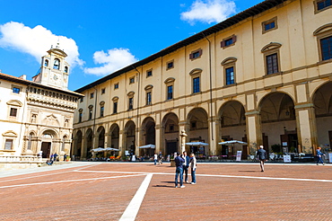 The building of Fraternita dei Laici and The Loggia of Vasari, Piazza Vasari (Piazza Grande), Arezzo, Tuscany, Italy, Europe