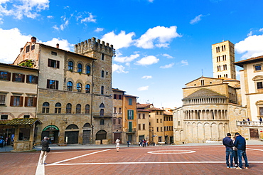 Piazza Vasari (Piazza Grande), Arezzo, Tuscany, Italy, Europe