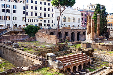 Ruins of Roman temples at Area Sacra di Largo di Torre Argentina, Rome, UNESCO World Heritage Site, Lazio, Italy, Europe