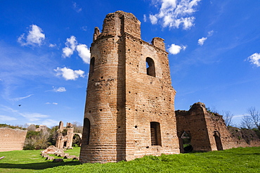 Carceres towers, the circus, Imperial residence of Massenzio, Appian Way, UNESCO World Heritage Site, Rome, Lazio, Italy, Europe