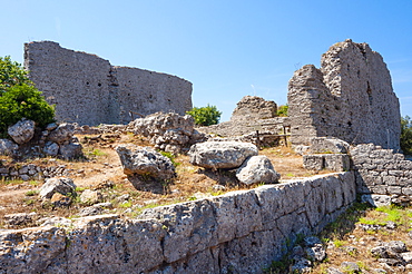 Capitolium, Ruins of Main temple on the Arx, Roman town of Cosa, Ansedonia, Grosseto province, Maremma, Tuscany, Italy, Europe