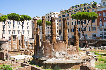 Ruins of Roman temples at Area Sacra di Largo di Torre Argentina, UNESCO World Heritage Site, Rome, Lazio, Italy, Europe