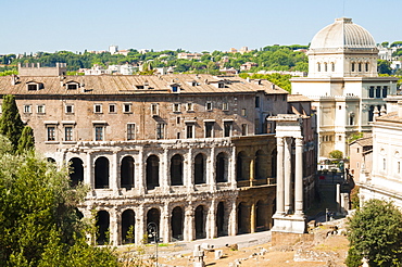 Theatre of Marcellus, ruins of Temple of Apollo Sosianus, Apollo Medicus, UNESCO World Heritage Site, Rome, Lazio, Italy, Europe