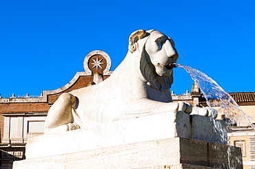 Lion of Fountain of Obelisk, Piazza del Popolo, UNESCO World Heritage Site, Rome, Latium (Lazio), Italy, Europe