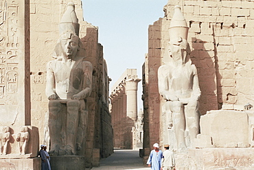 Entrance to the Luxor Temple, Thebes, UNESCO World Heritage Site, Egypt, North Africa, Africa